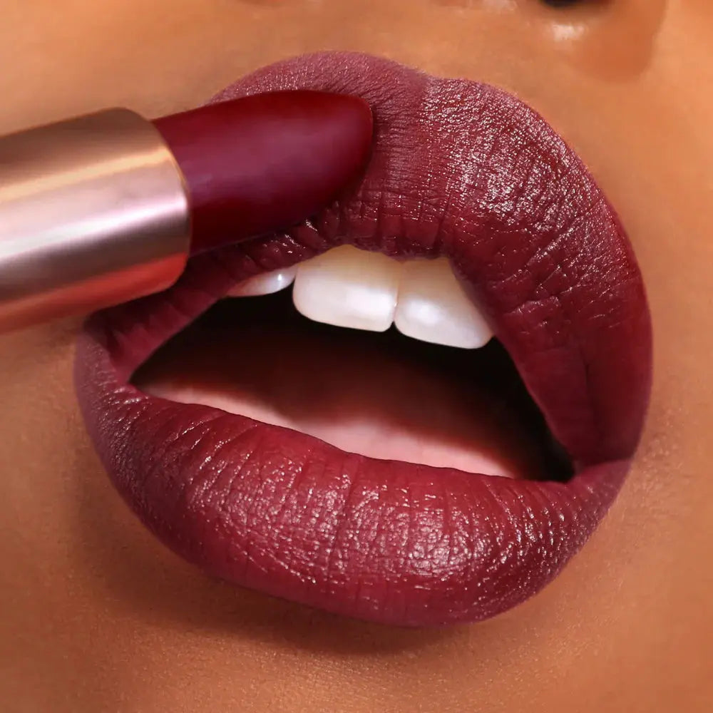 MOIRA Lip Goddess Lipstick NAZ Beauty Shop Panama