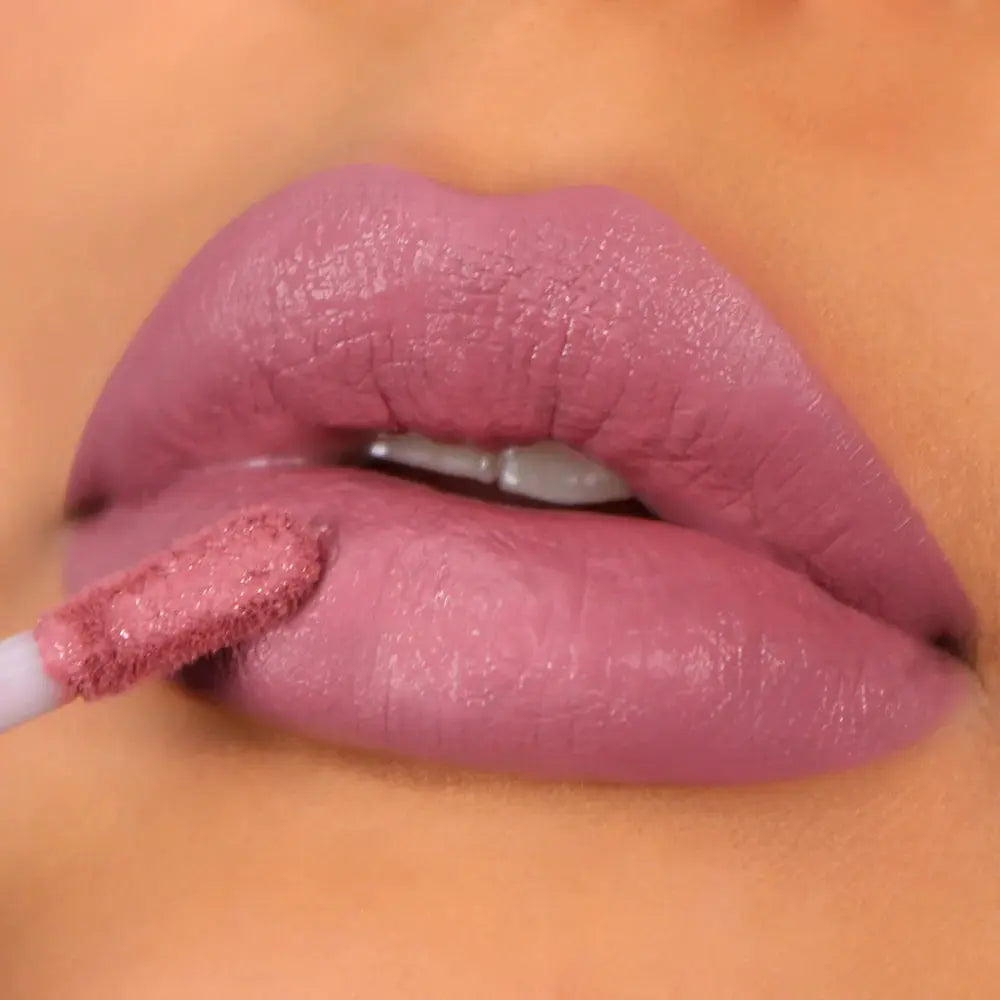 MOIRA Lip Divine Liquid Lipstick NAZ Beauty Shop Panama