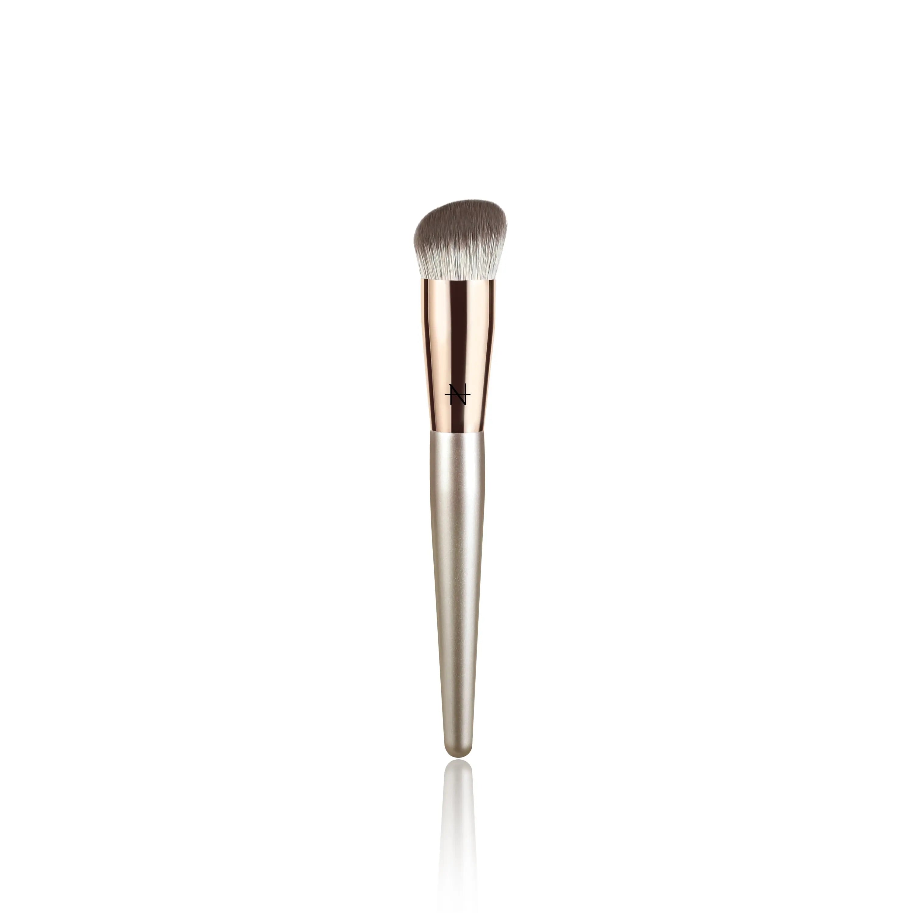 NAZ Foundation Brush NAZ Beauty Shop Panama