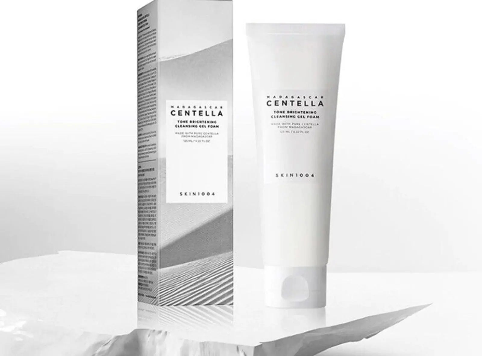 SKIN1004 Tone Brightening Cleansing Gel Foam gel espuma limpiador iluminador coreano comprar en Panamá NAZ Beauty Shop Panama