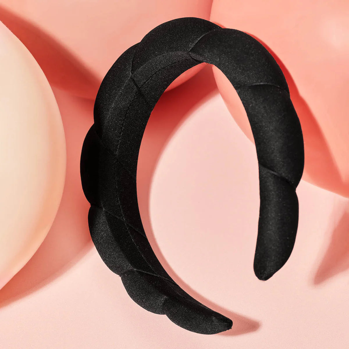 64242-CreativeProductShoot-RecycledFabricPuffyHeadband-1pc-Hair-Black-1280x1280px.webp
