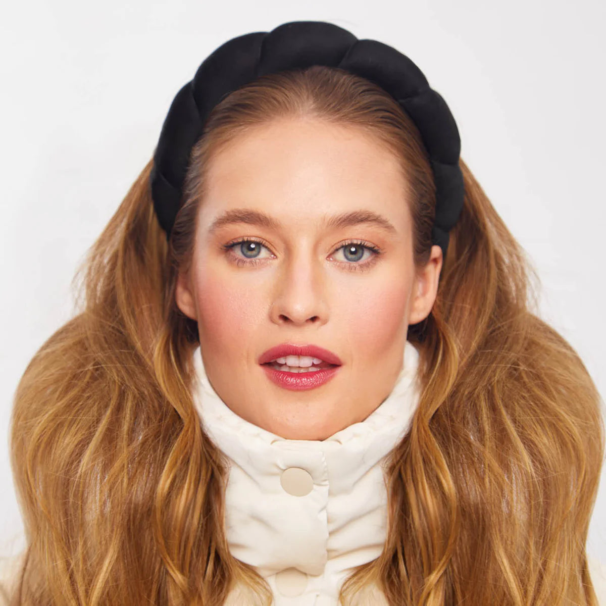 KITSCH Puffy Headband - Diadema nube negra