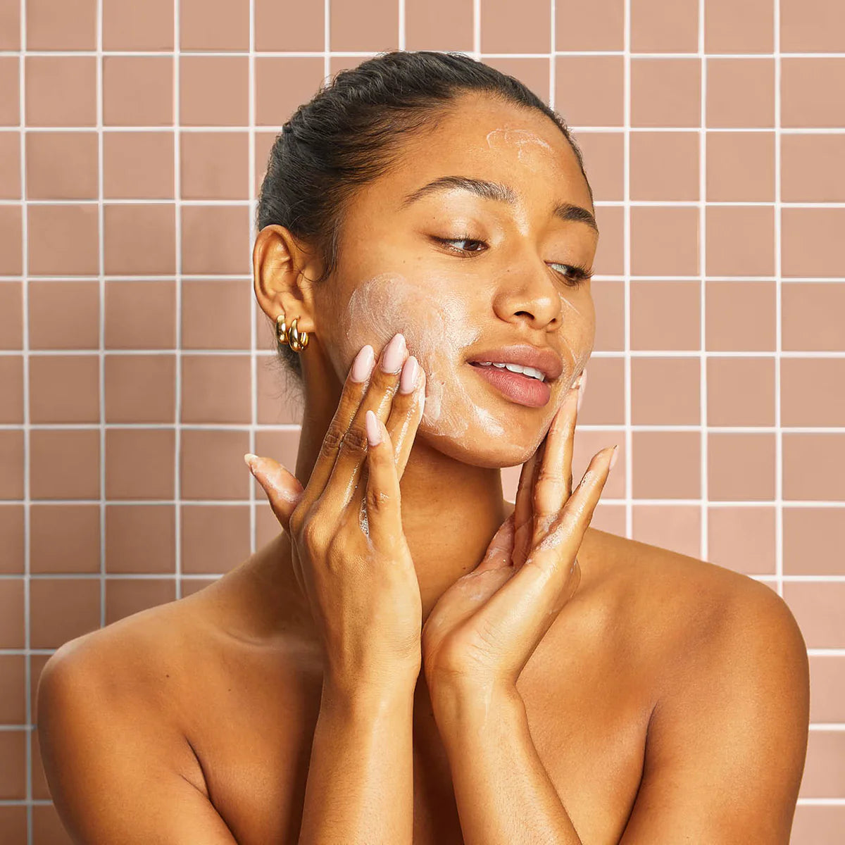 KITSCH Brightening Kojic Acid Face & Body Wash Bar - Barra facial y corporal de ácido kójico