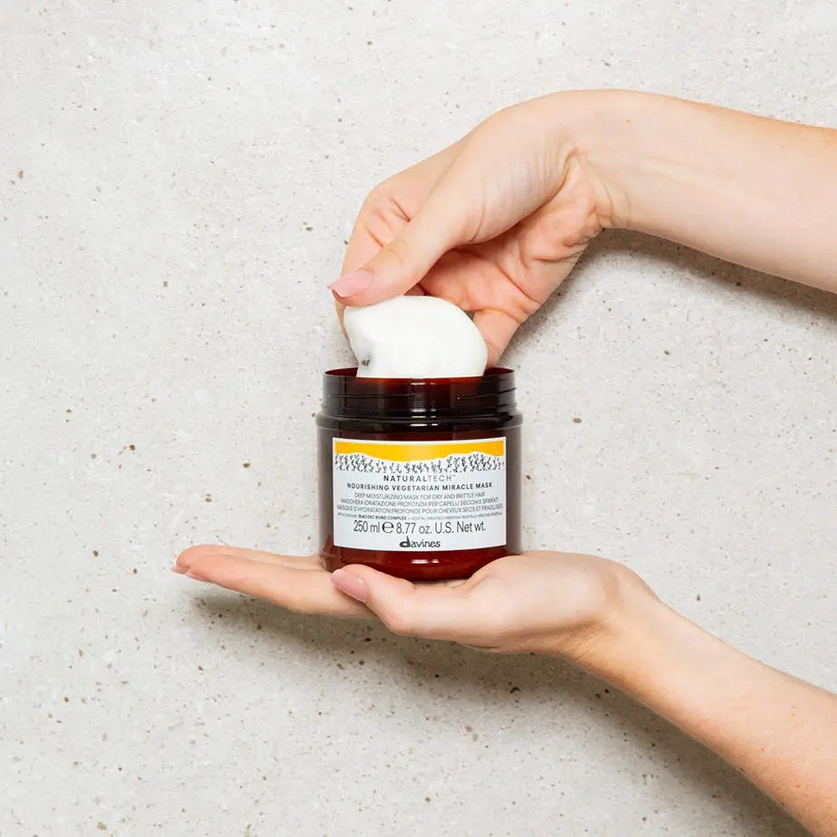 DAVINES NT Nourishing Vegetarian Miracle Conditioner NAZ Beauty Shop Panama
