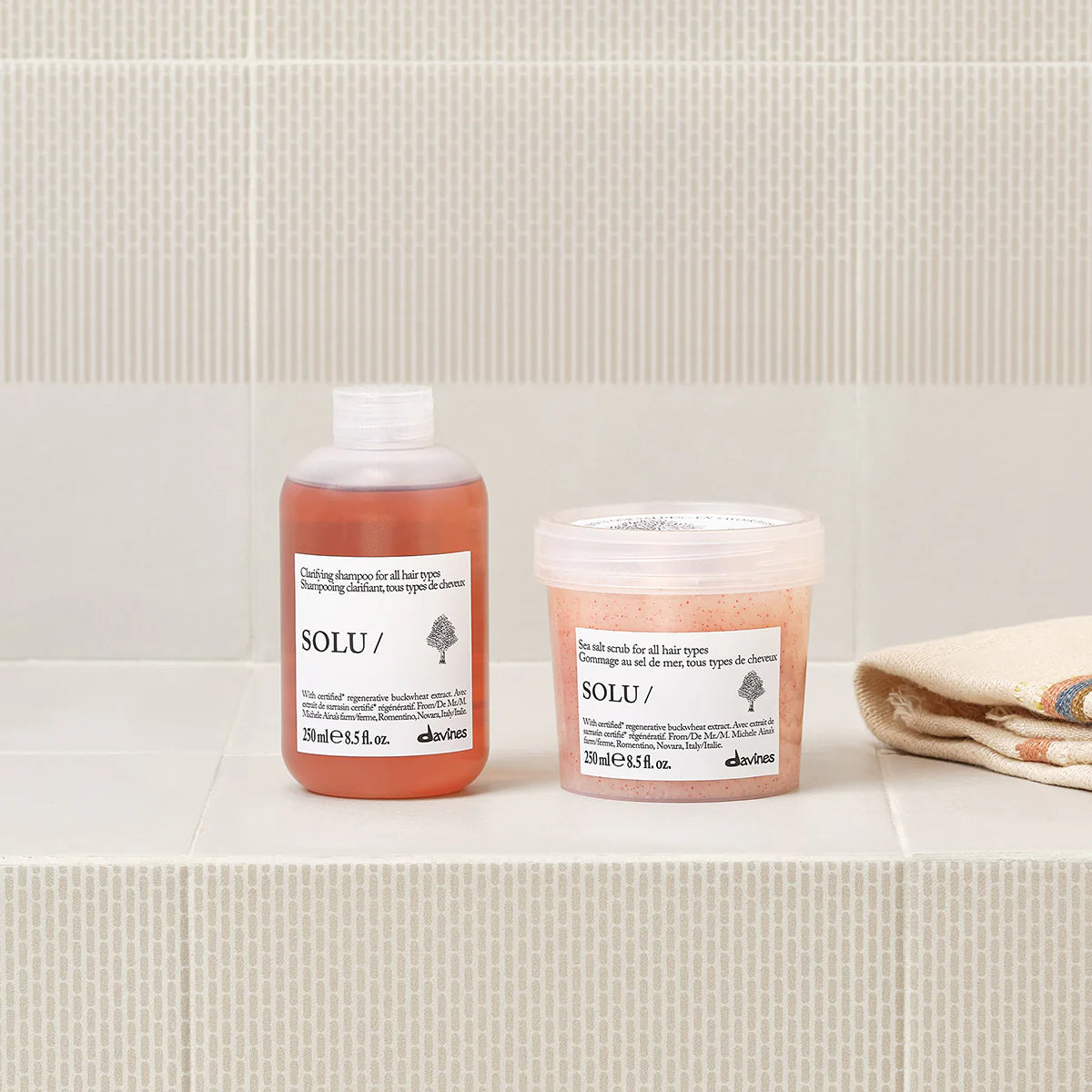 DAVINES Solu Shampoo 8.5 oz – Reset capilar semanal que limpia en profundidad y restaura la ligereza | NAZ Beauty Panamá