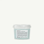 DAVINES Minu Hair Acondicionador NAZ Beauty Shop Panama