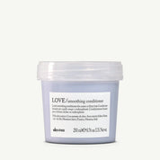 DAVINES Love Smoothing Acondicionador NAZ beauty shop Panama