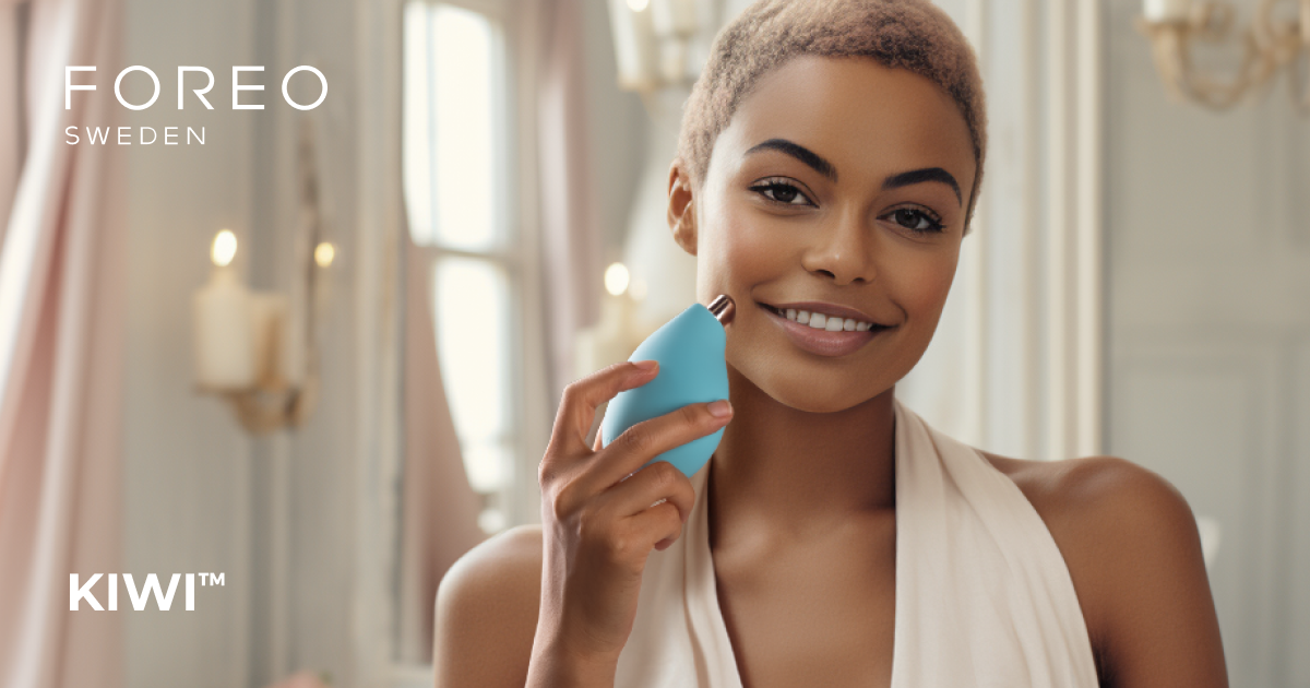 FOREO KIWI Blackhead Remover aspirador poros LED azul 415nm – elimina puntos negros piel limpia NAZ Beauty Shop Panama