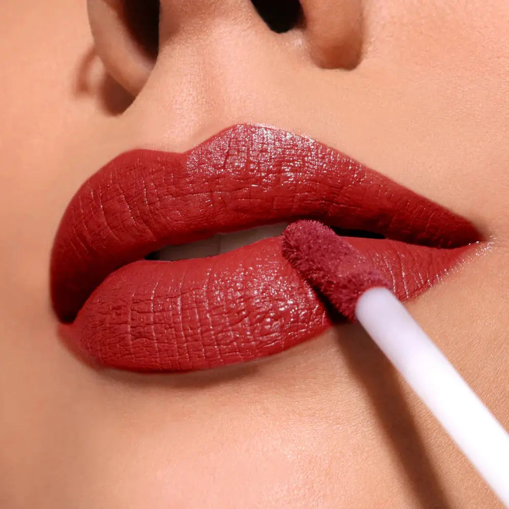 MOIRA Lip Divine Liquid Lipstick NAZ Beauty Shop Panama