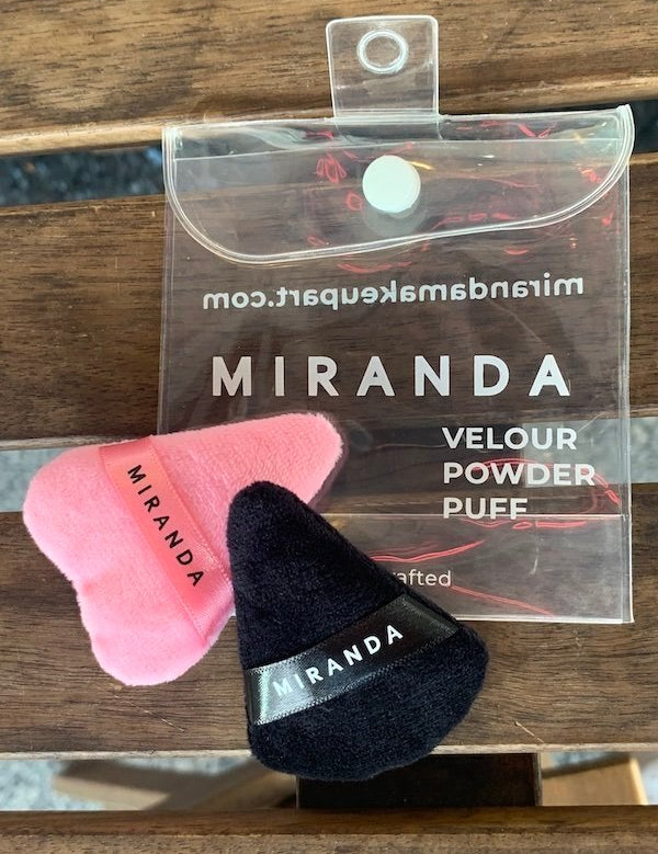 MIRANDA Velour Powder Puff Set x2 Borlas de Terciopelo Cosidas a Mano en Panamá — NAZ Beauty Shop