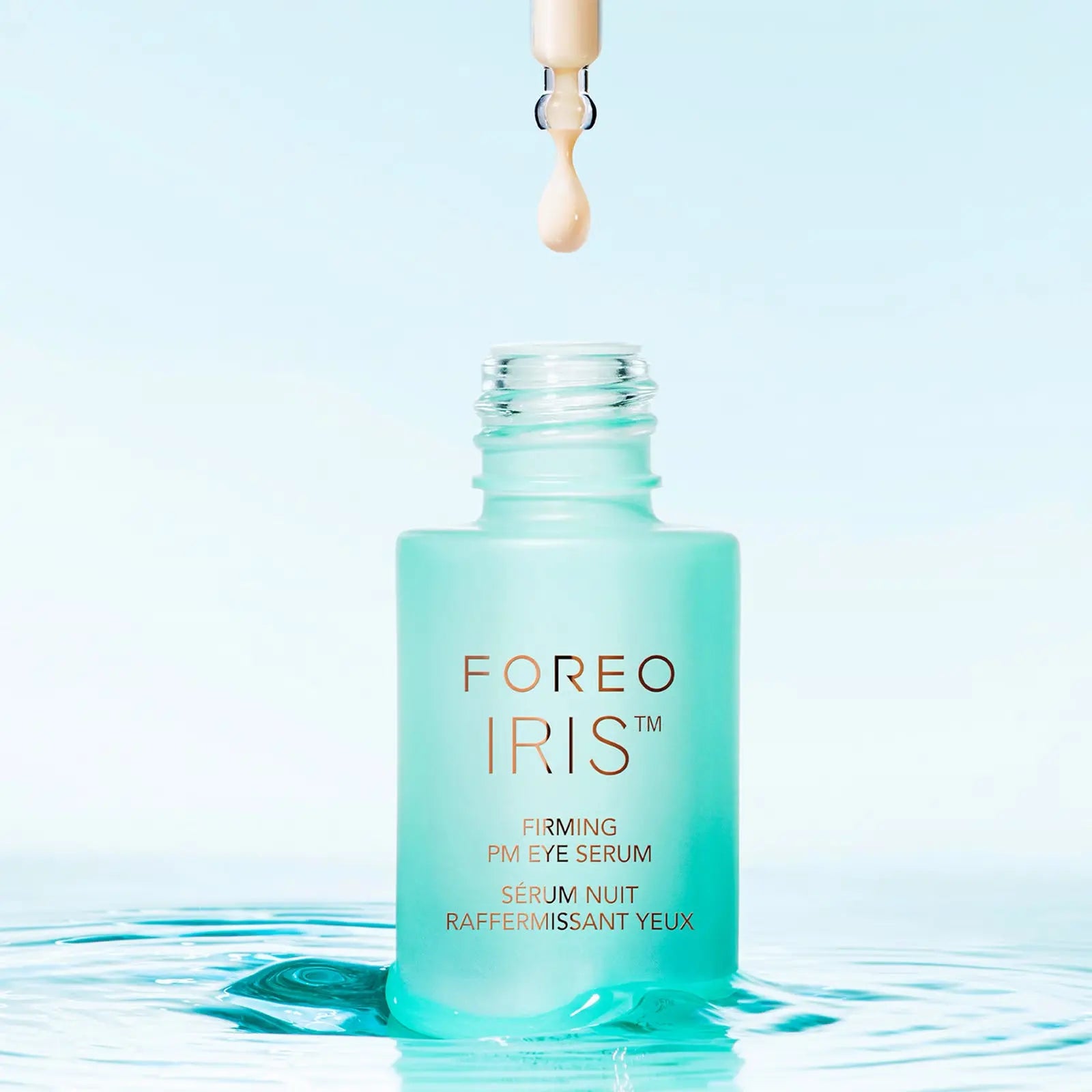 FOREO Iris Eye Serum textura fluida acido hialuronico cafeina bolsas ojeras Panama comprar en NAZ Beauty Shop Panama