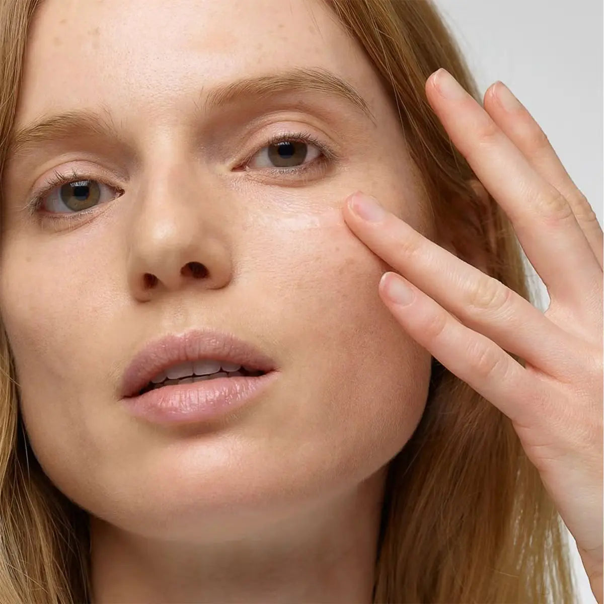 MALIN + GOETZ Revitalizing Eye Cream NAZ Beauty Shop Panama